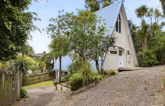 10B Win Grove, Hatfields Beach