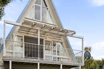 10B Win Grove, Hatfields Beach