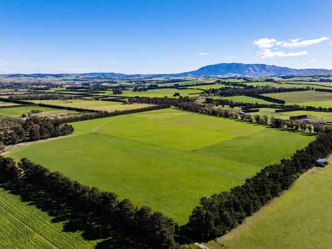 381 Georges Road, Amberley