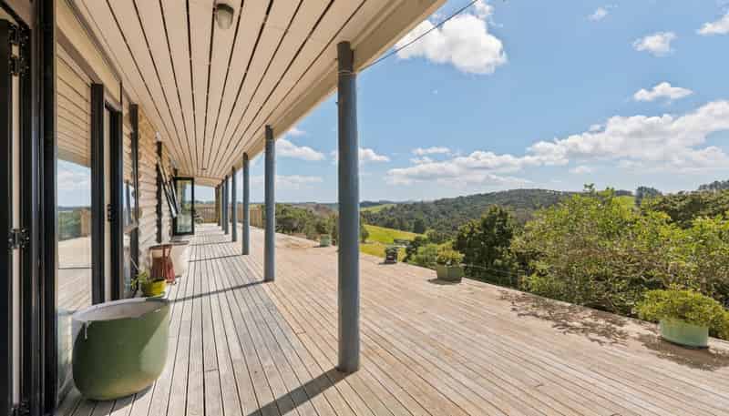 32 Dykin Rd, Kaingaroa