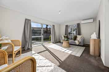 15 Stirling Street, Levin