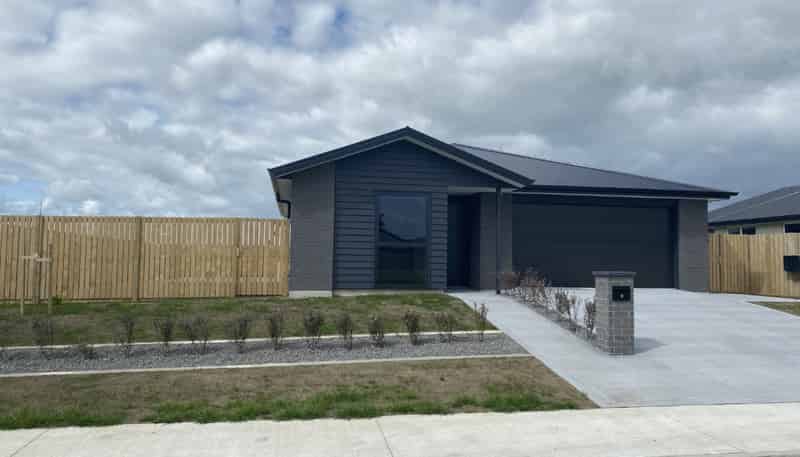 6 Puanga Drive, Hawera