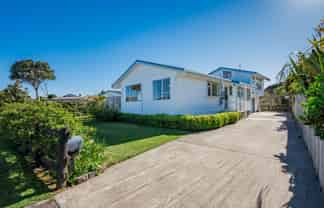 4 Elder Grove, Paraparaumu