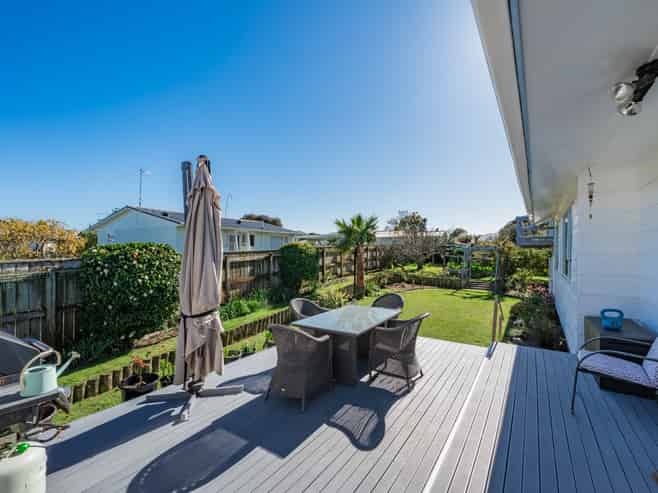 4 Elder Grove, Paraparaumu