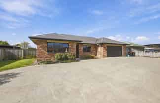 25 Nikau Place, Matamata