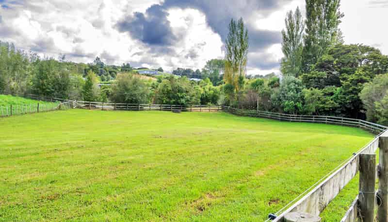 297 Falls Road, Warkworth