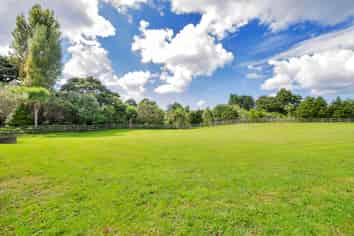 297 Falls Road, Warkworth