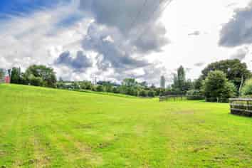 297 Falls Road, Warkworth