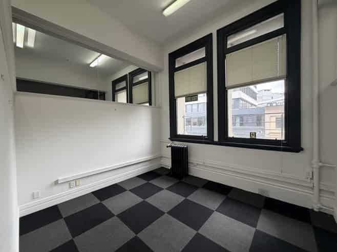 Versatile Office Space in Consultancy House