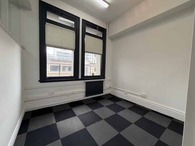Versatile Office Space in Consultancy House