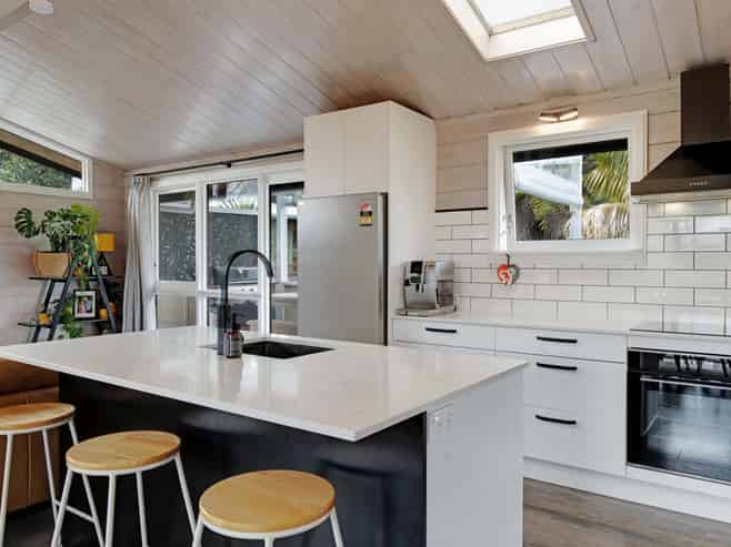2 Valkyria Place, Beach Haven