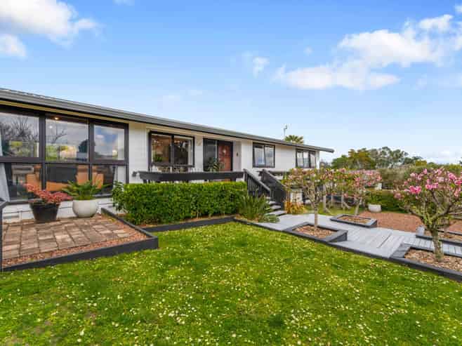 2 Valkyria Place, Beach Haven