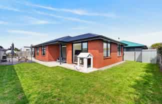 1018A Konini Street, Mahora