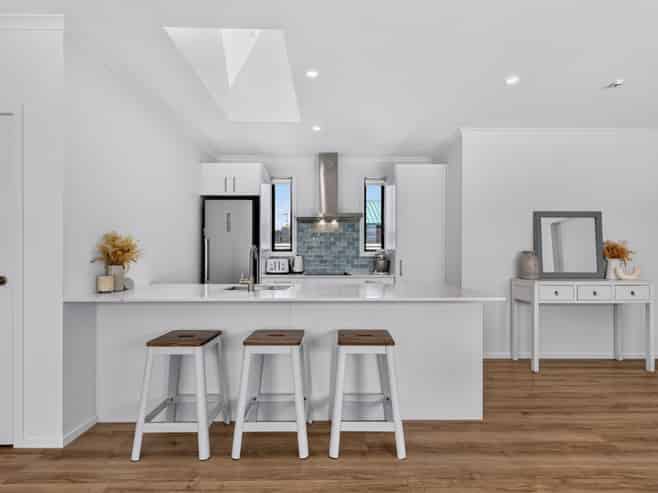 1018A Konini Street, Mahora
