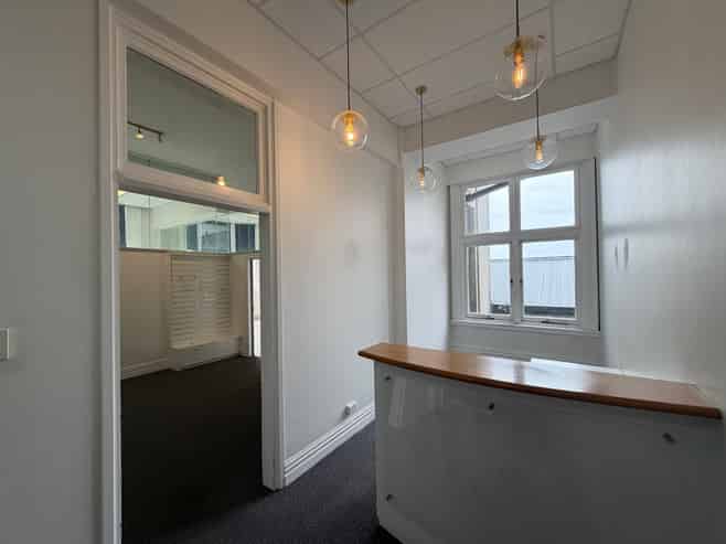Affordable Office Space in Consultancy House
