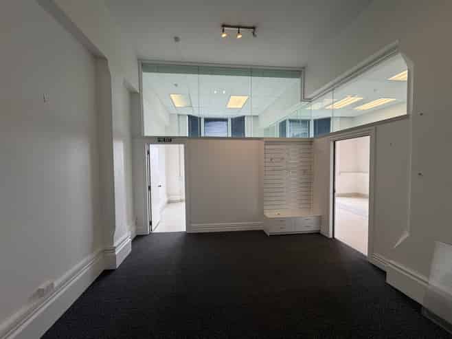 Affordable Office Space in Consultancy House