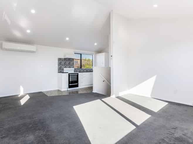 8 Morere Street, Titahi Bay