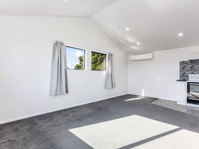 8 Morere Street, Titahi Bay