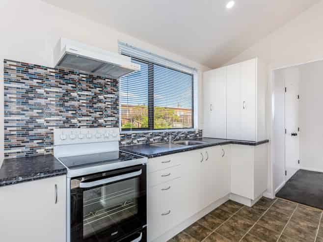 8 Morere Street, Titahi Bay