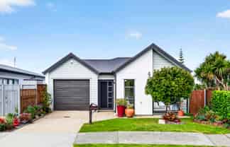 19 Barcliff Terrace, Gulf Harbour