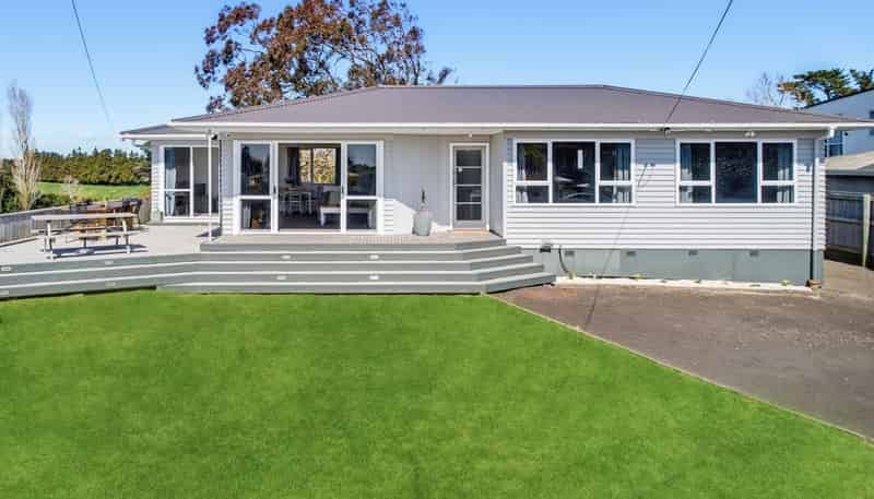 21 Colombo Road, Waiuku