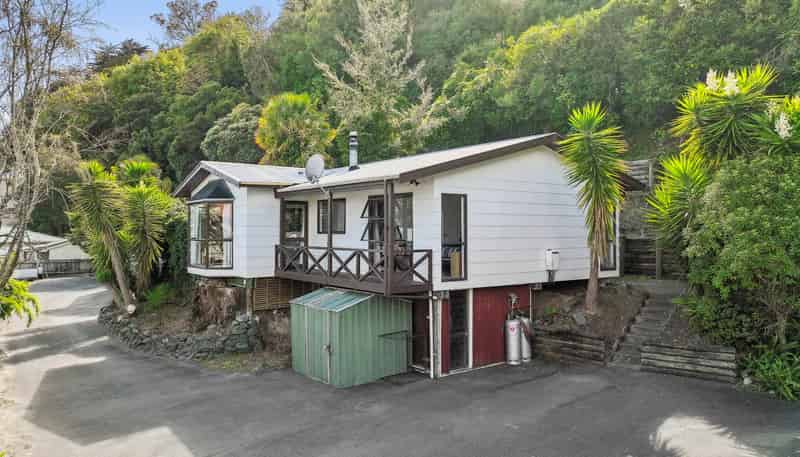 Flat 2/100 Cambria Street, Nelson City