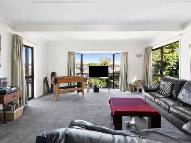Flat 2/100 Cambria Street, Nelson City