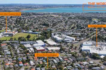 30 Grove Road, Sandringham