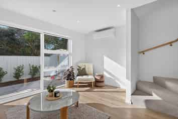 5/46 Cuba Street, Petone