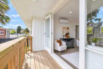 2/13A Frost Road, Mount Roskill