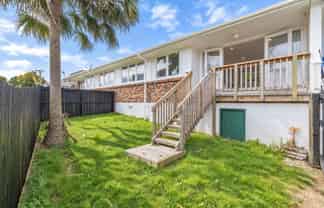 2/13A Frost Road, Mount Roskill