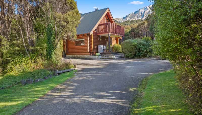 64 Tinline Terrace, Lyford