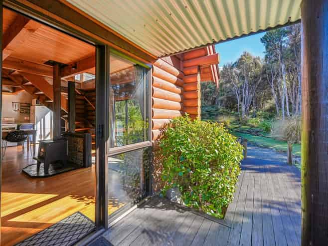 64 Tinline Terrace, Lyford