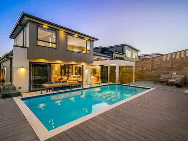 171 Te Oneroa Way, Long Bay