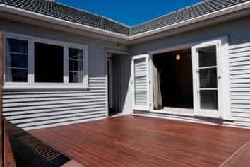 132 Wellington Rd, Paekakariki