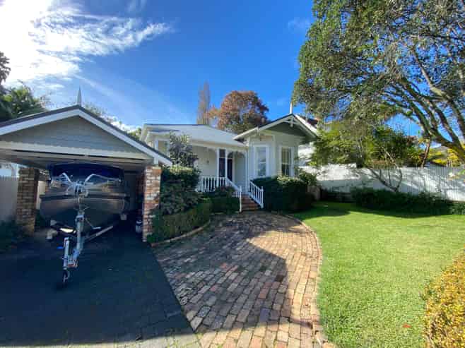 76 Melanesia Road, Saint Heliers