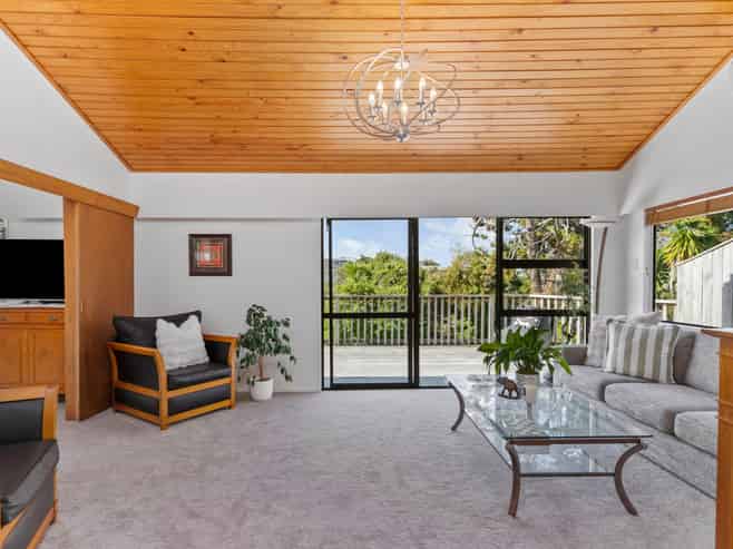 2/26 Huron Street, Takapuna