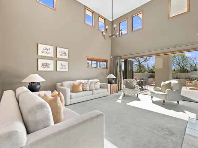 40 Willowview Drive, Redwood