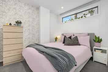 Auckland - Address withheld