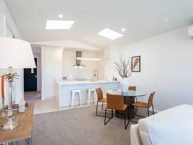57 Read Crescent, Clive