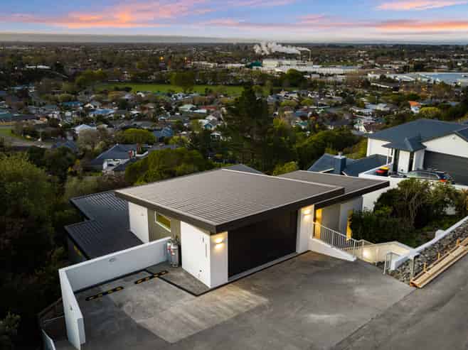 11 Stronsay Lane, Hillsborough