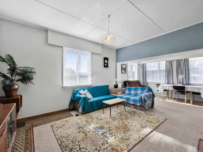 67 King Street, Opunake