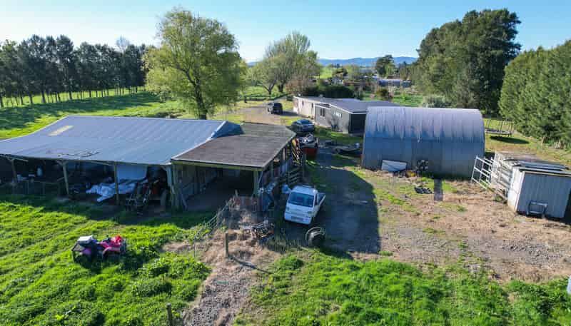 6716 State Highway 2, Netherton