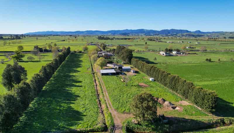 6716 State Highway 2, Netherton