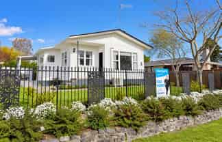 5 Limbrick Street, Waipawa