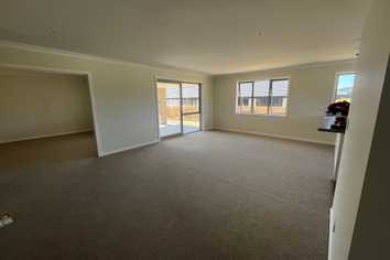 3 Corfu Crescent, Fitzherbert