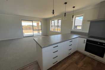 3 Corfu Crescent, Fitzherbert