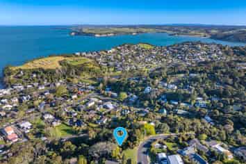 6 Cochrane Avenue, Arkles Bay
