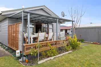 52 Maria Place, TURANGI