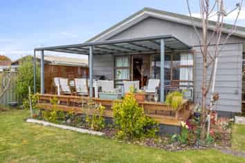 52 Maria Place, TURANGI